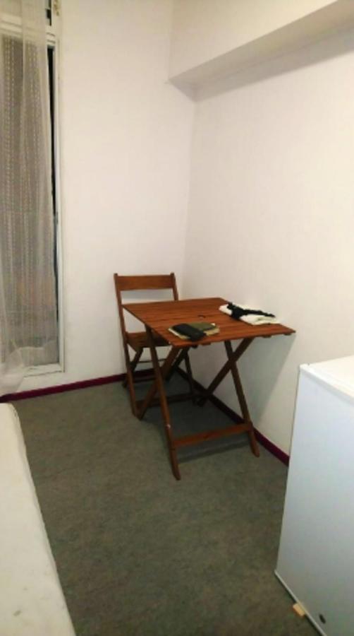 With One Bedroom In With Enclosed Garden And Wifi 10 Km From The Beach Appartement *